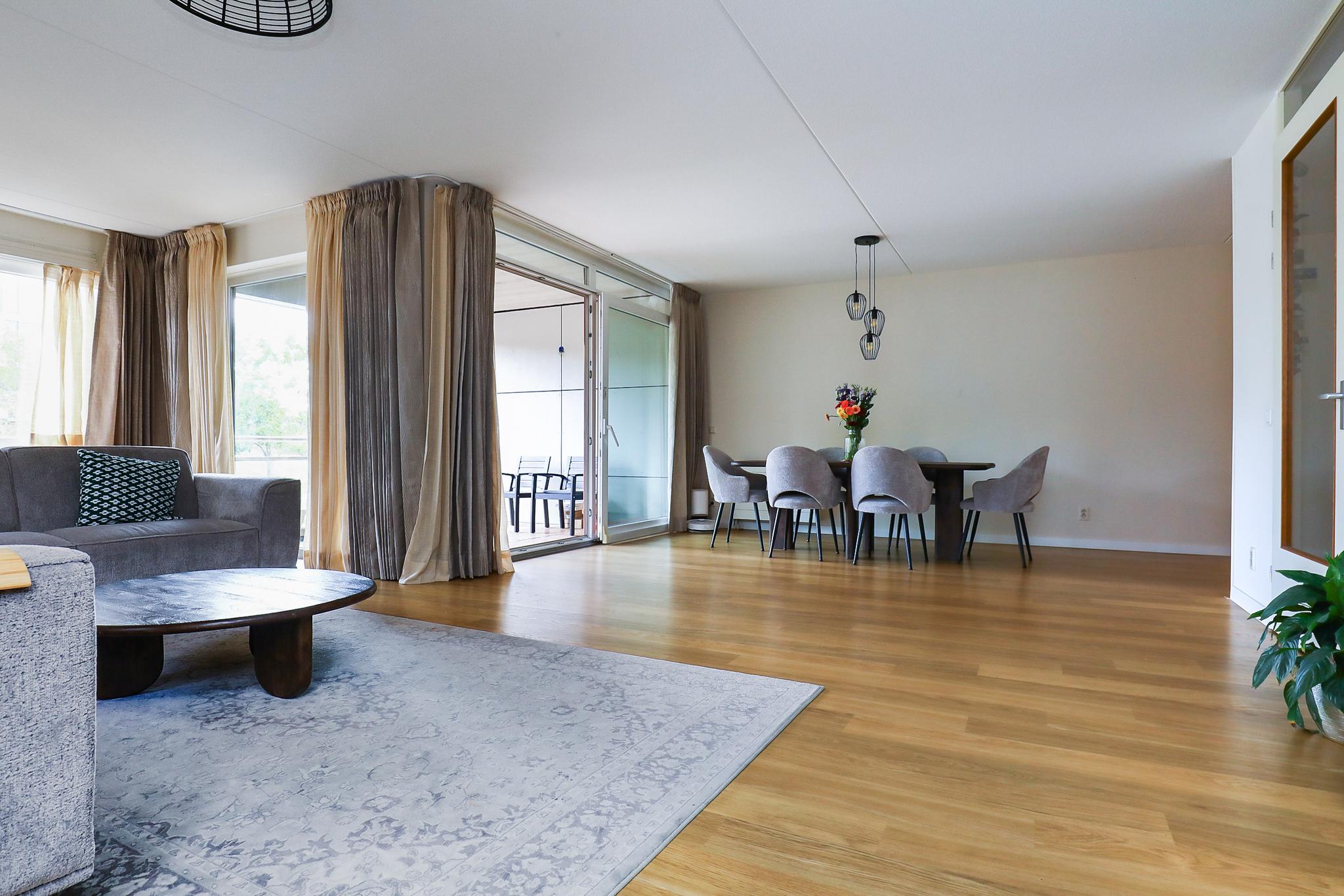 President Allendelaan 361 , 1068 VM Amsterdam 11